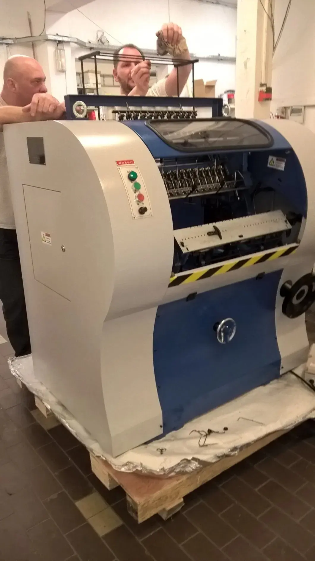 Pemasok Mesin Pembuat Buku 5