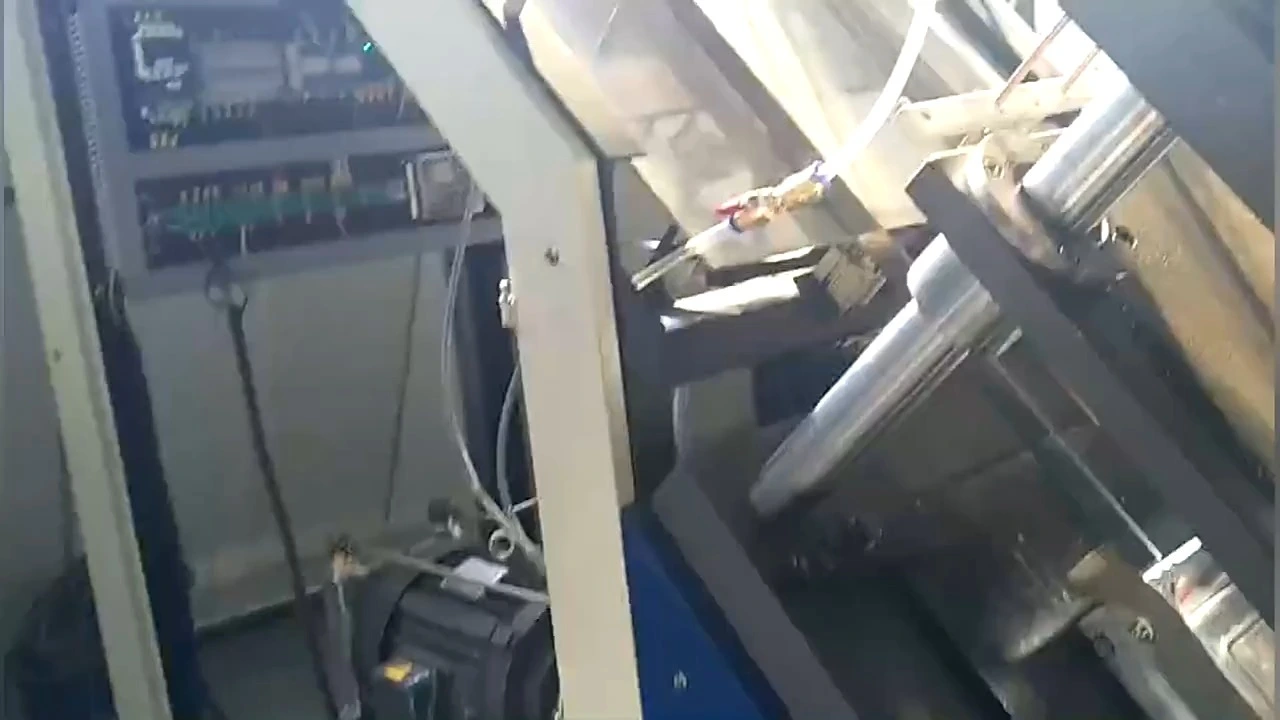 Mesin Pembuat Piring Mangkuk Kertas Otomatis Sepenuhnya Otomatis Mesin pembuat piring aluminium foil mesin pembuat piring kertas hidrolik 1