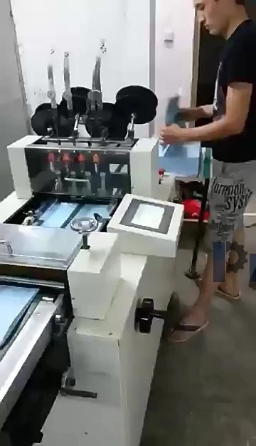 Automatic Calendar Paper Stapling Folding Binding Machine Brochure Wire Saddle Stitching Machine Booklet Maker Machine 1