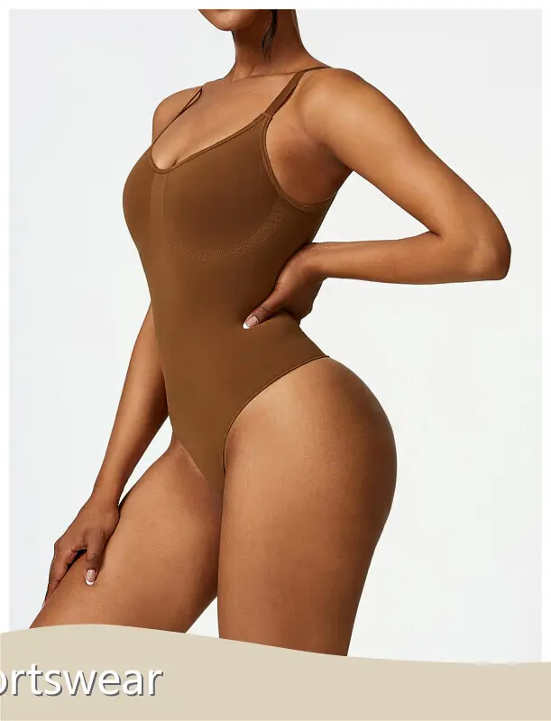 Tukkumyynti naisten sisävalmistajien yritys urheilua varten 1