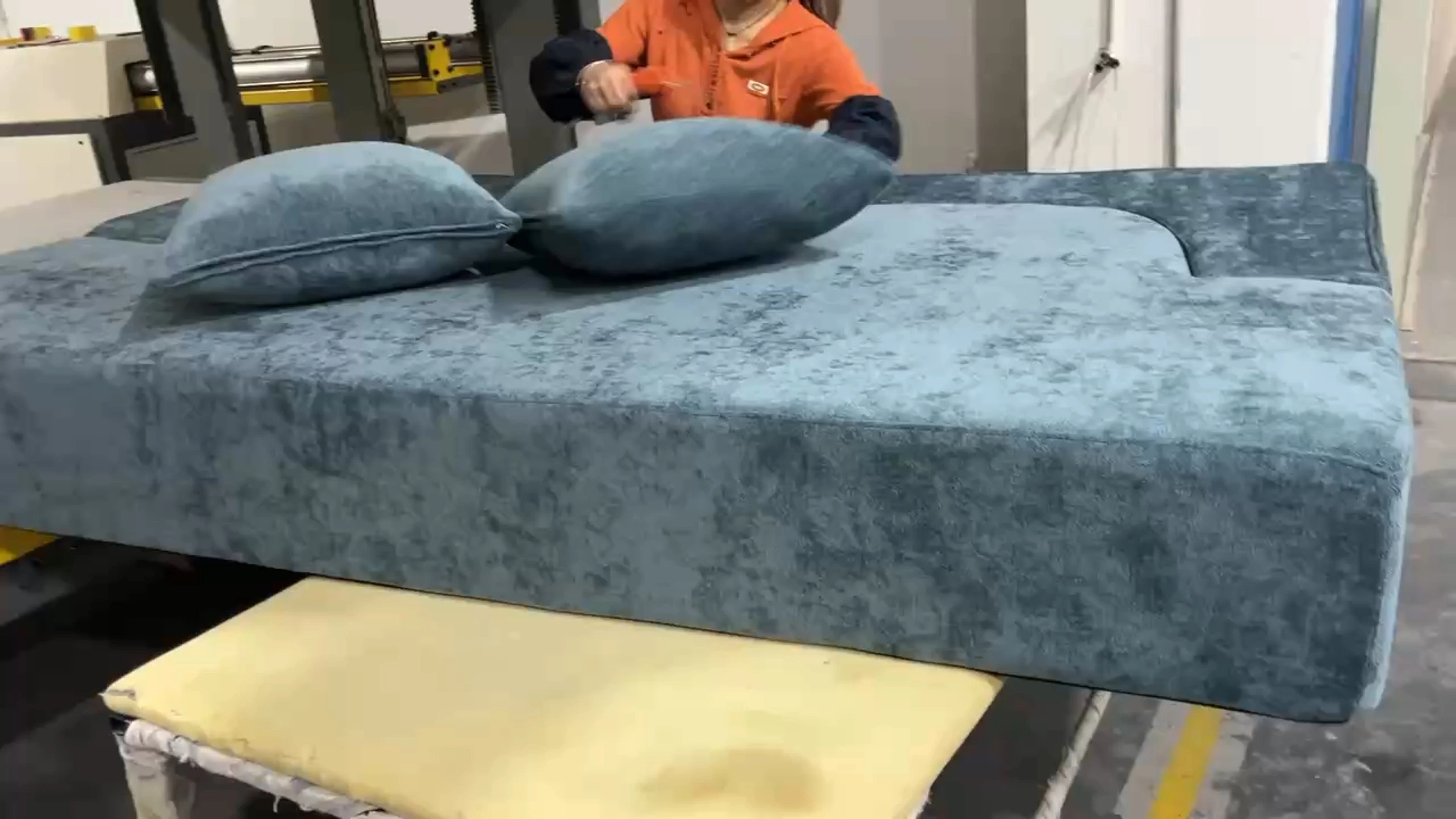 Modern Fabric Couch Bed Set for Living Room for Home Apartment Mall Villa Hospital School-Factory Wholesale Price 1