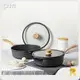Tiny Cast Iron Skillet by CAIYI-1 1