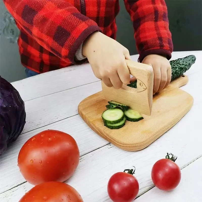 Cuchillo de cocina de madera Leaderjoy para niños para cortar verduras y frutas de forma segura 2