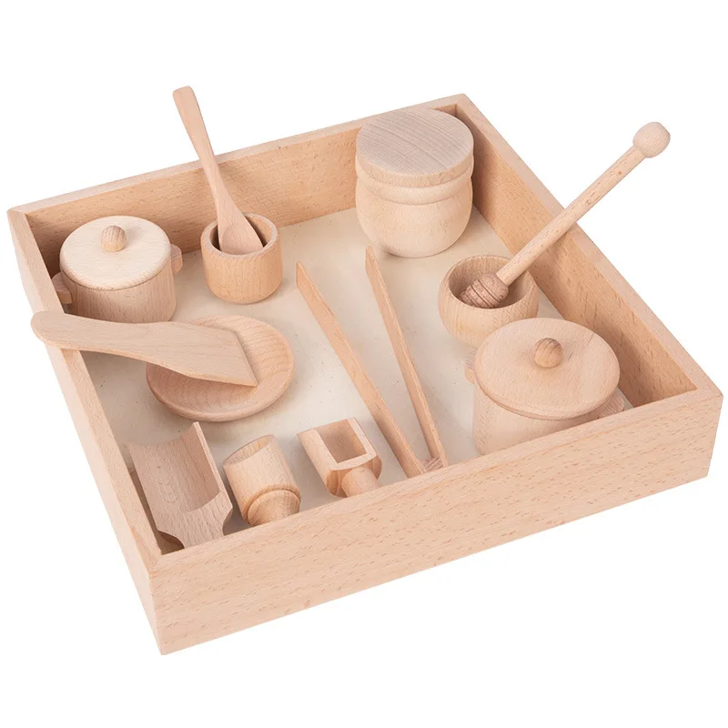 Đồ chơi nhà bếp DIY bằng gỗ Montessori với dụng cụ thùng cảm giác 6