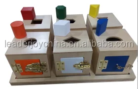 Gạch lát sàn bằng gỗ Montessori lồng vào nhau cho lớp học mẫu giáo 4