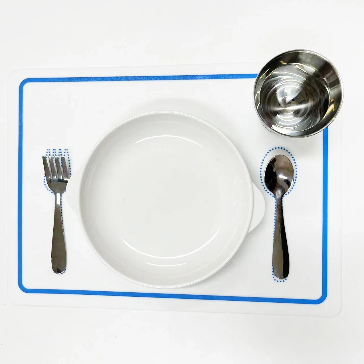 Juego de comedor Montessori de acero inoxidable y silicona de grado alimenticio ecológico 1