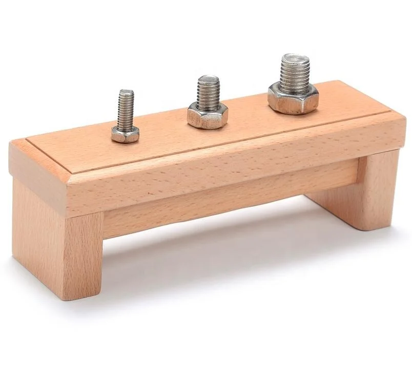 Đồ chơi giáo dục Montessori bằng gỗ sồi cho trẻ em - Bộ đế vít 1