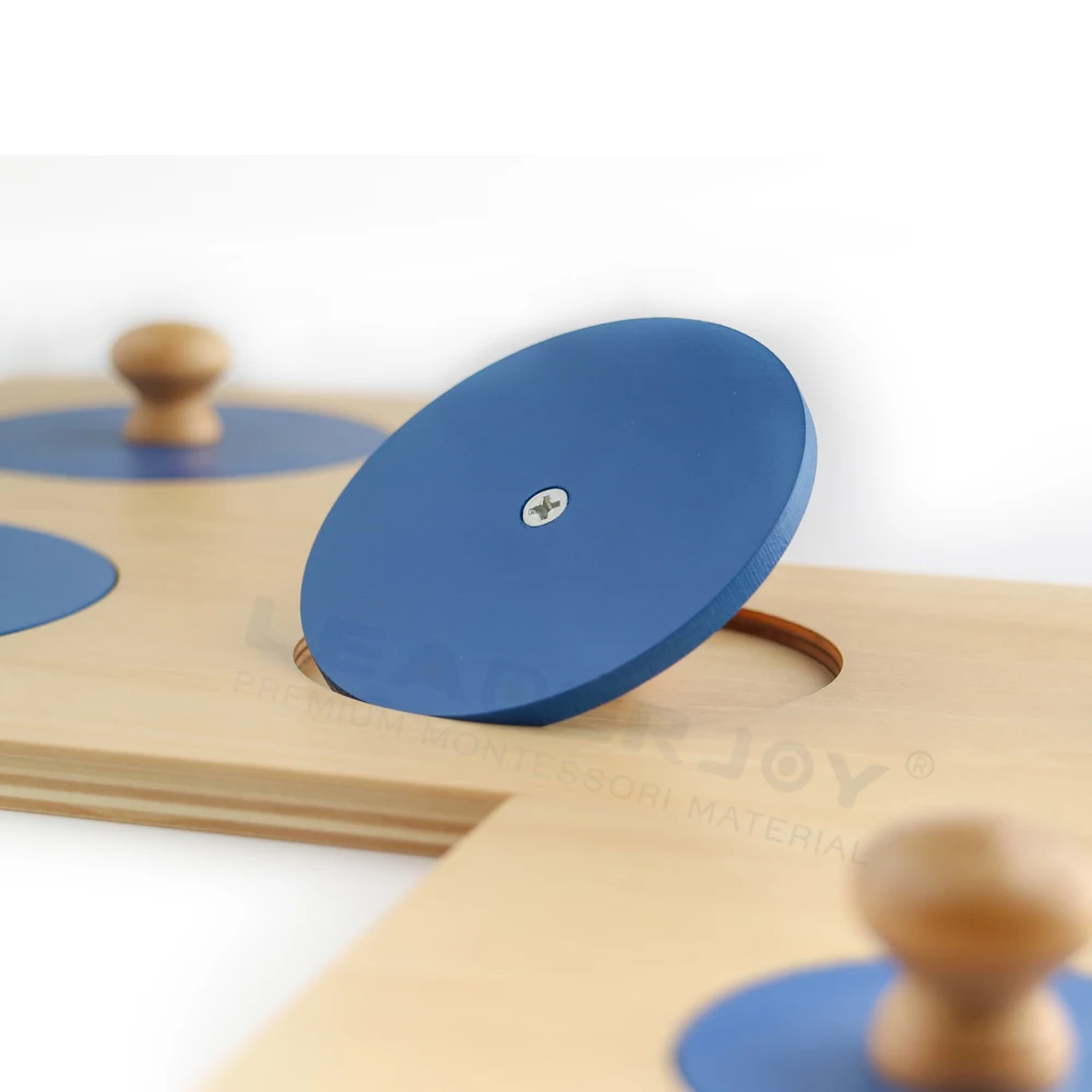 Đồ chơi giáo dục cho bé bằng gỗ: Câu đố hình học Montessori 4