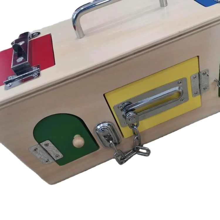 Đồ chơi giáo dục hộp khóa Montessori cho bé 3