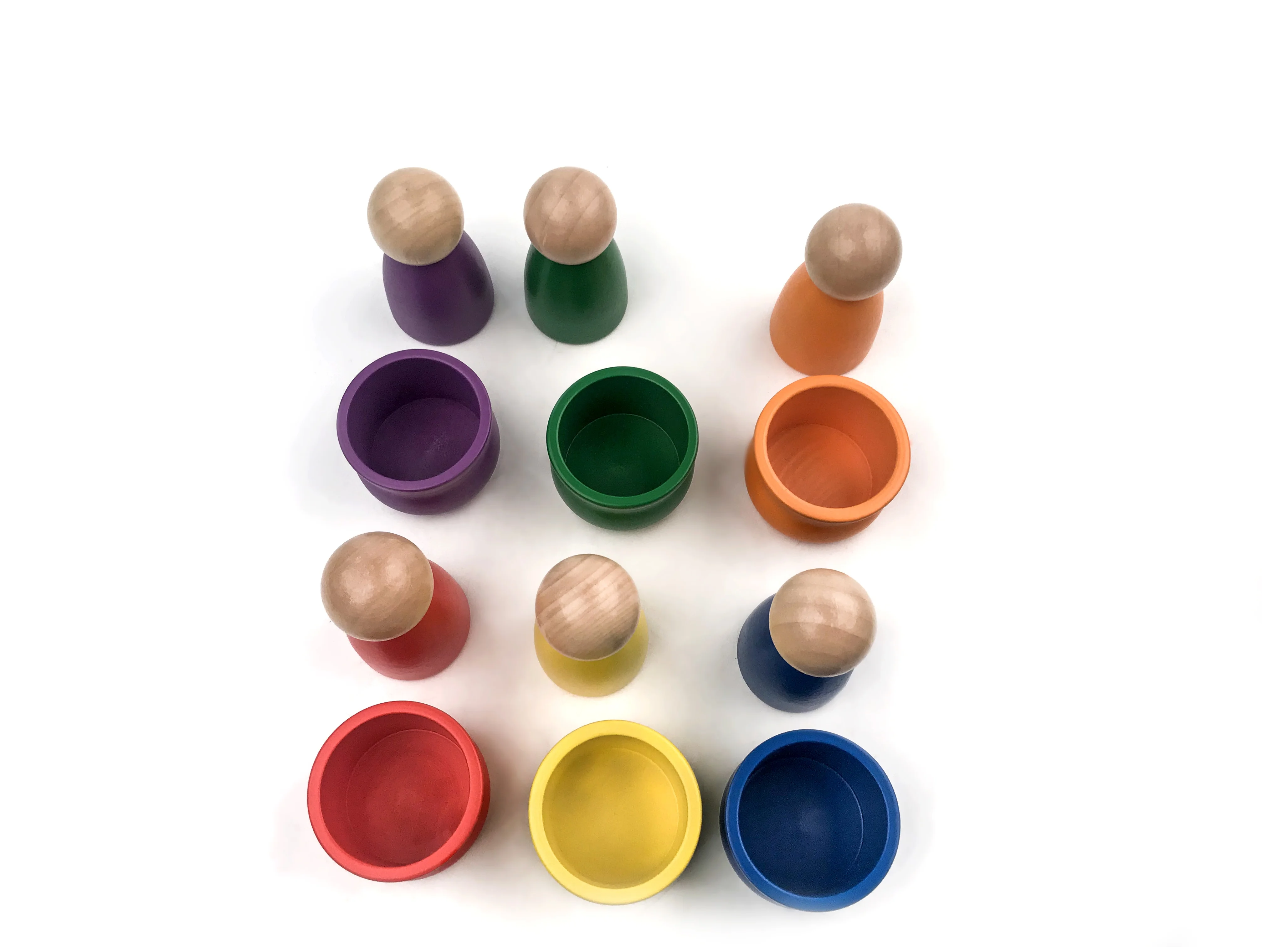 Đồ chơi kết hợp những chiếc chốt màu chất lượng cao có cốc Waldorf Rainbow Dolls 2