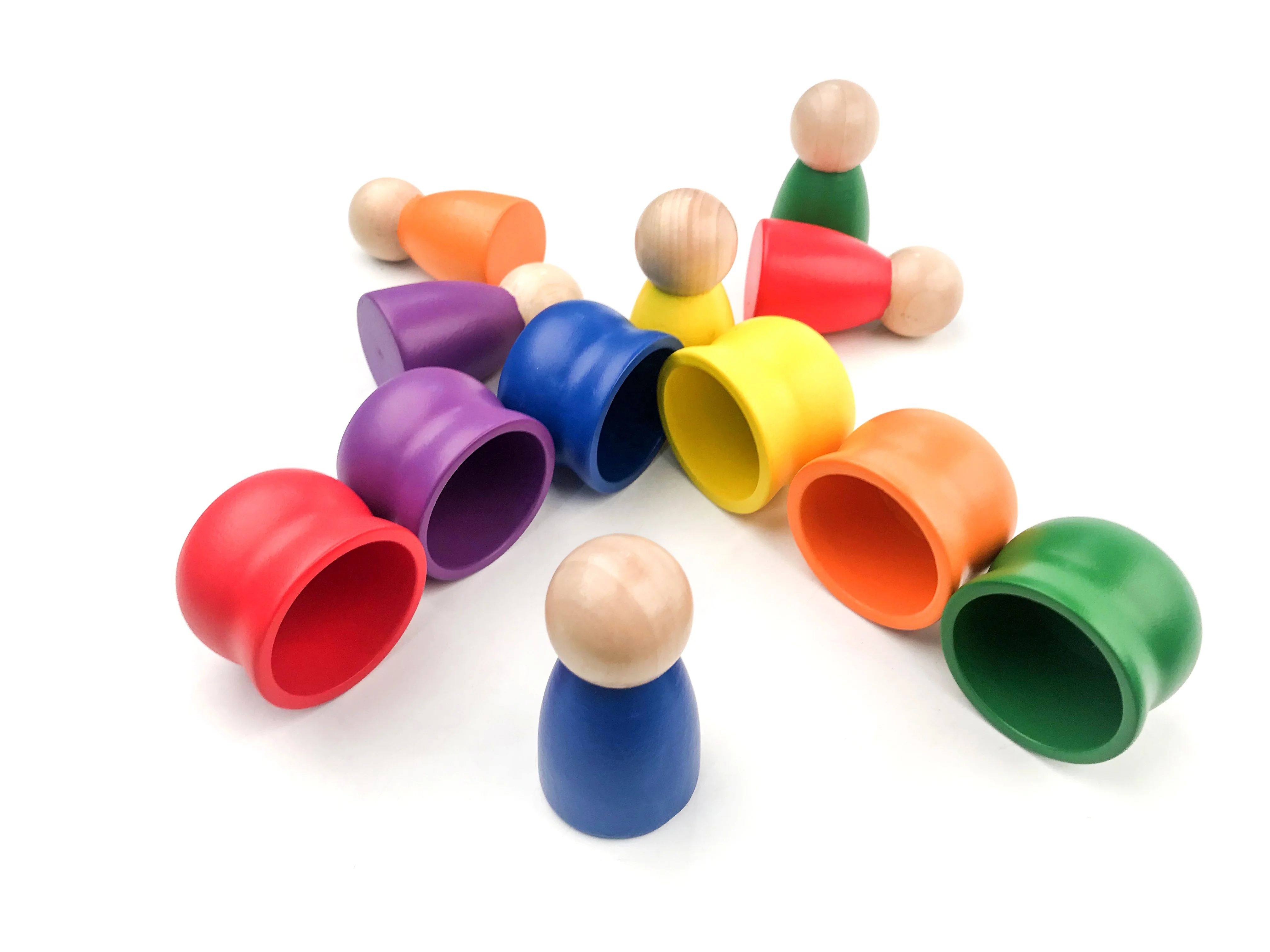 Đồ chơi kết hợp những chiếc chốt màu chất lượng cao có cốc Waldorf Rainbow Dolls 4