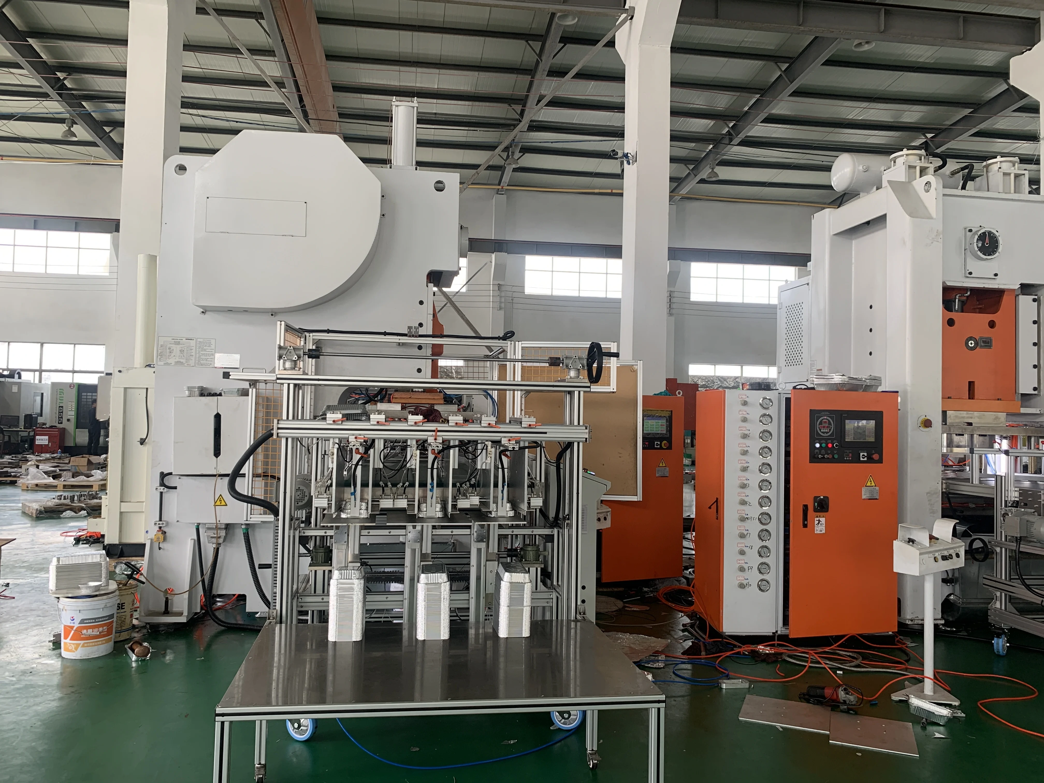 LK-T63 Aluminum Foil Container Press Food Pans Making Machine Siemens Motors Highly Productive With Long Life 1