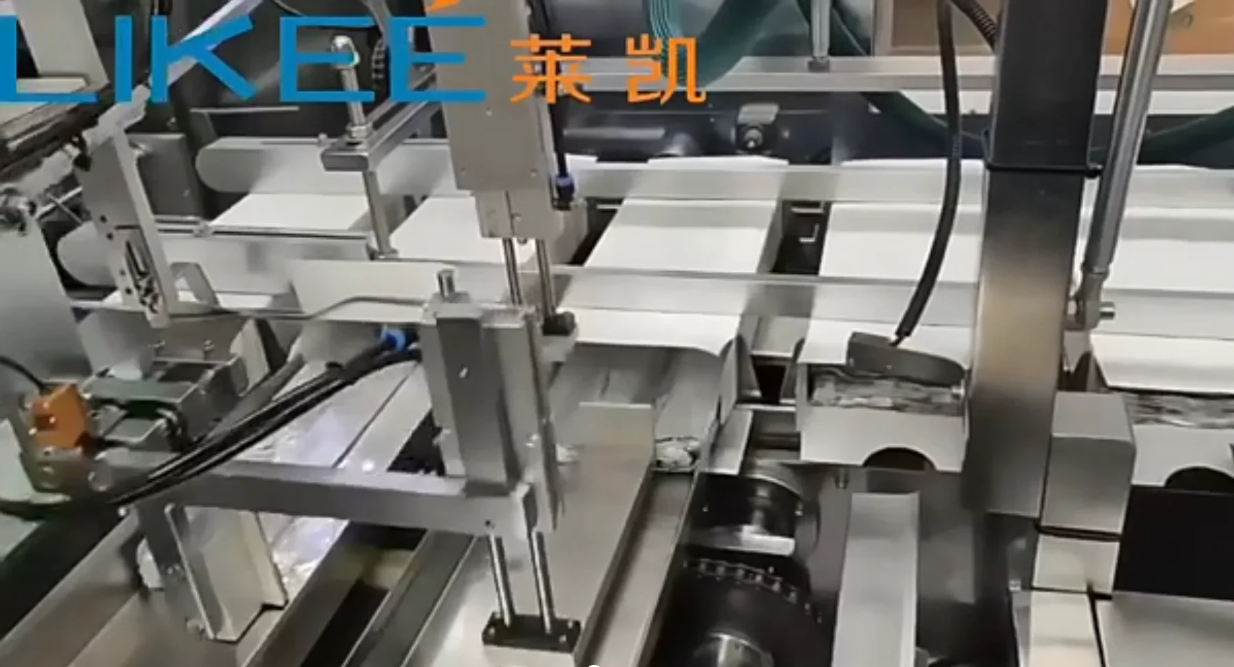 Automatic Aluminum Foil Roll Cartoning Machine Carton Box Packing Machine High-Speed 100 box/min 1