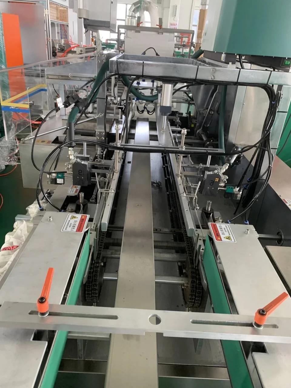 Aluminum Foil Container Machinery LIKEE - - LIKEE-2 3