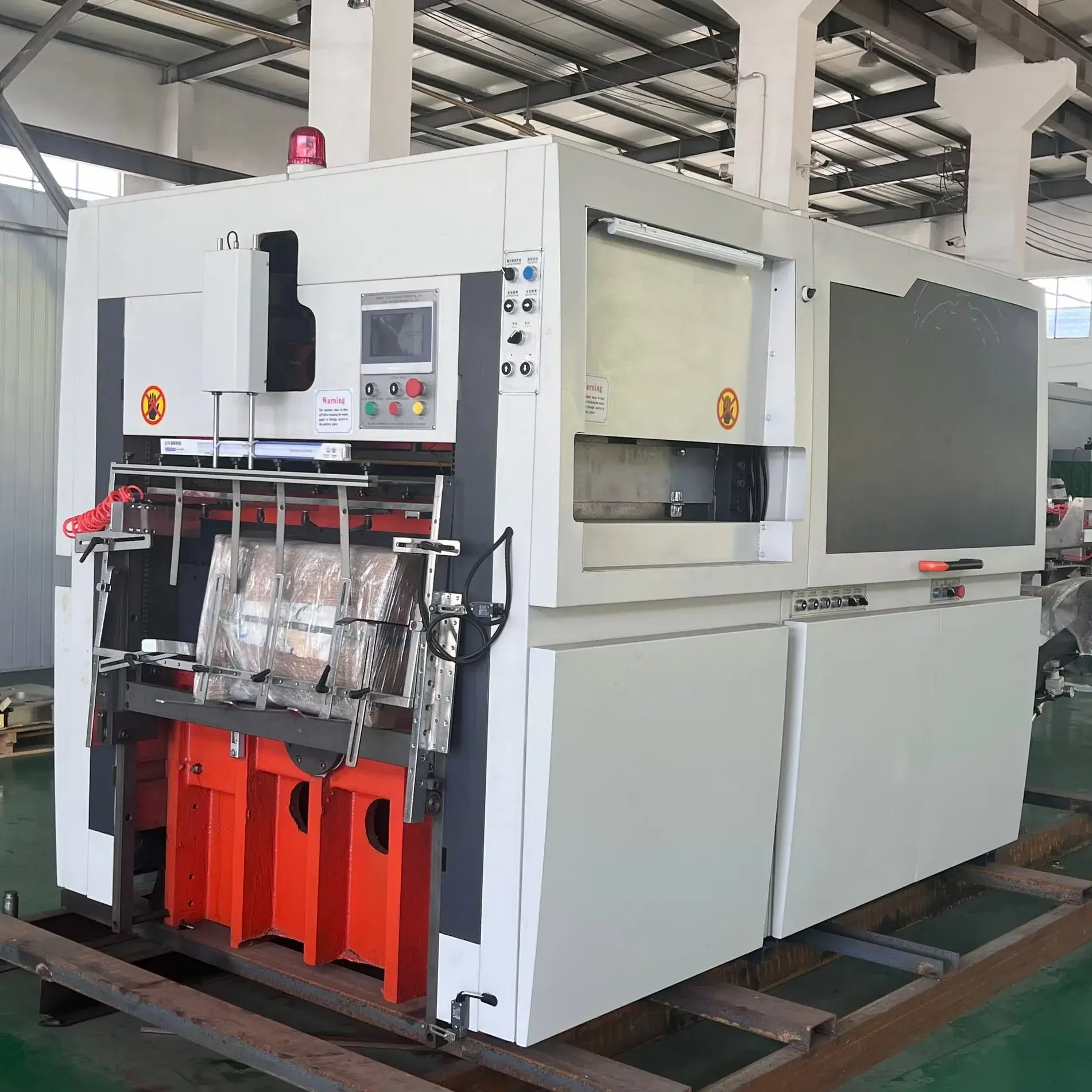 Auto Die Cutting Machine Automatic by LIKEE 2