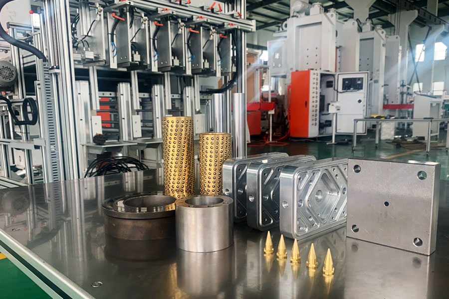 Punzonadora de contenedores de alimentos de papel de aluminio de 4 cavidades de alta productividad, completamente automática, 12000 piezas/h, diseño personalizado 6