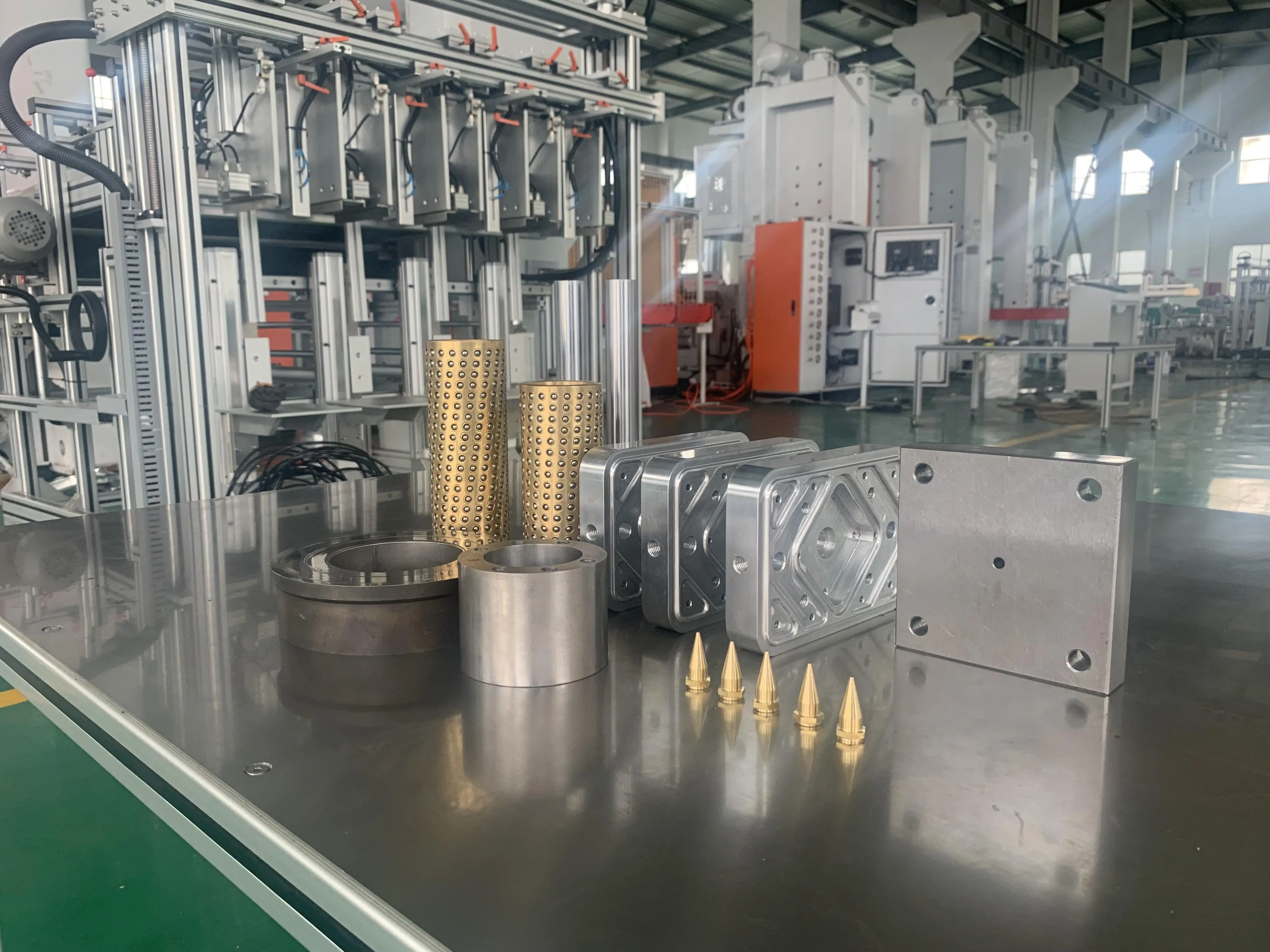 Aluminium Foil Food Containers Making Machine LIKEE by LIKEE 6