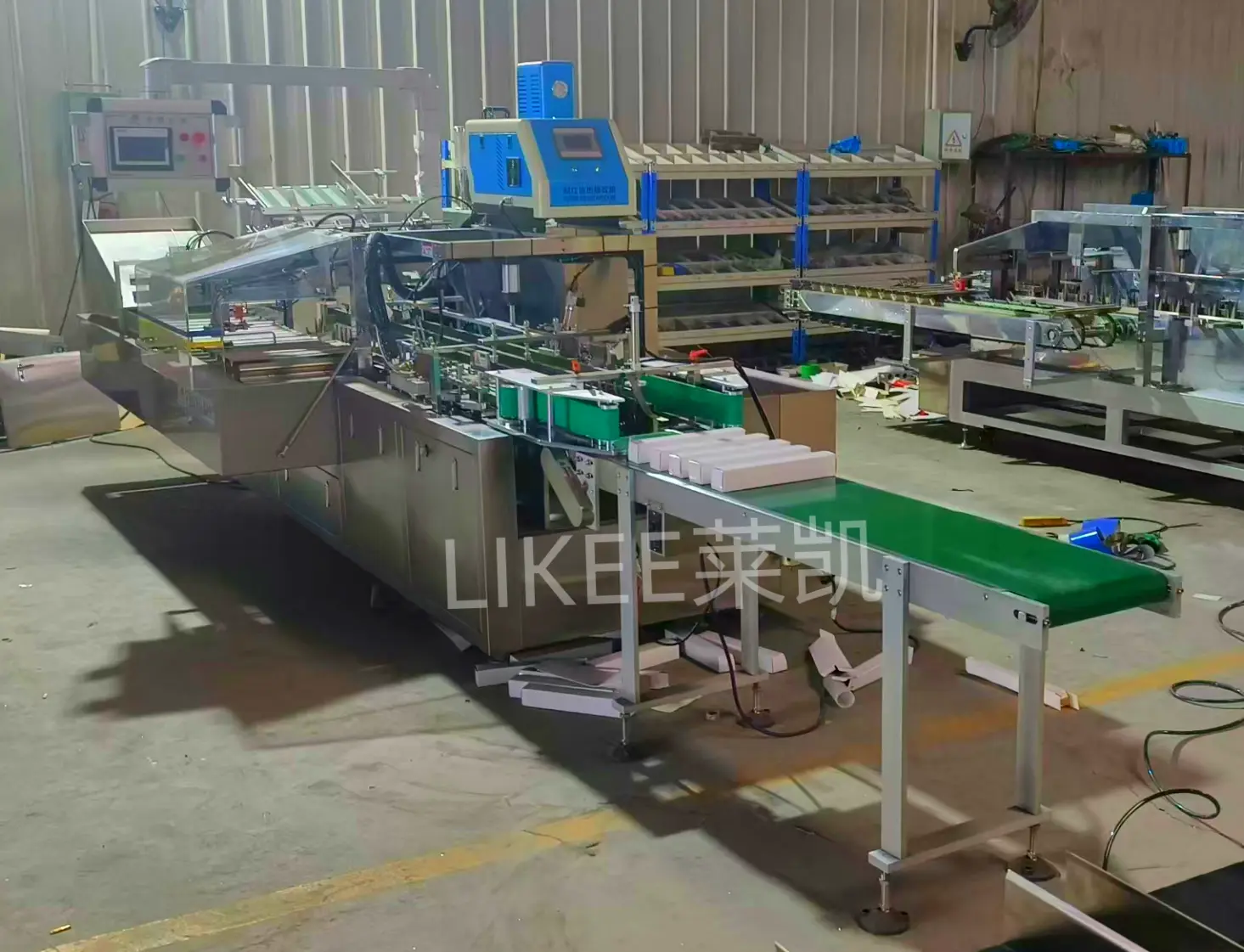 Automatic Aluminium Foil Rewinding Machine LIKEE by LIKEE 2