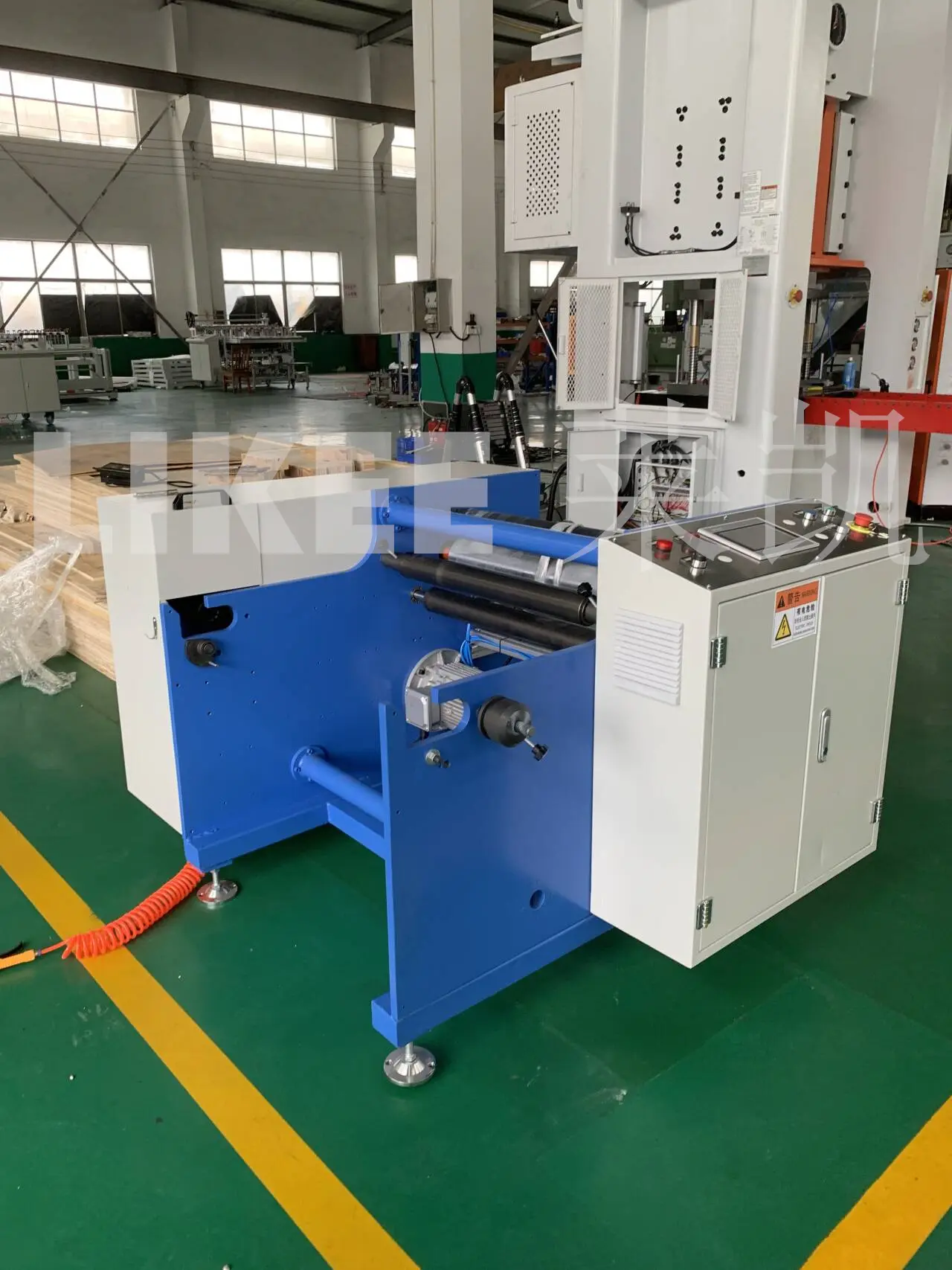 Aluminium Foil Container Production Line LIKEE by LIKEE-14 3