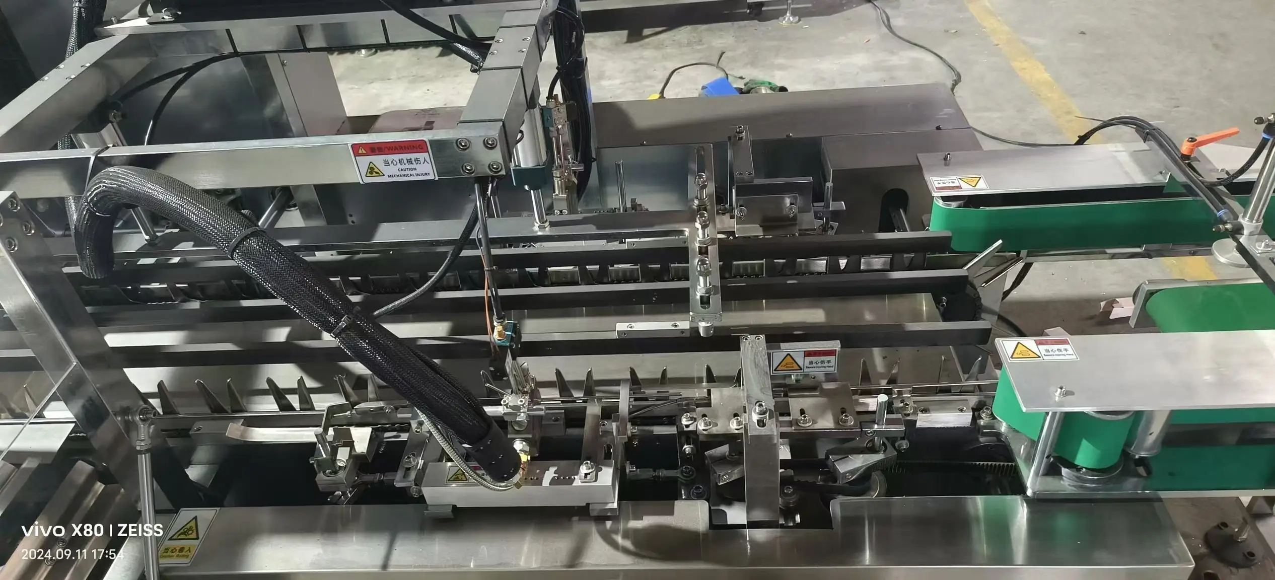 Aluminum Foil Container Machinery LIKEE - - LIKEE-1 3