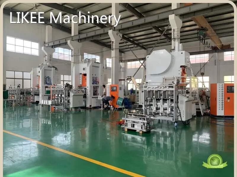Automatic Aluminium Foil Container Machine LIKEE by LIKEE 1