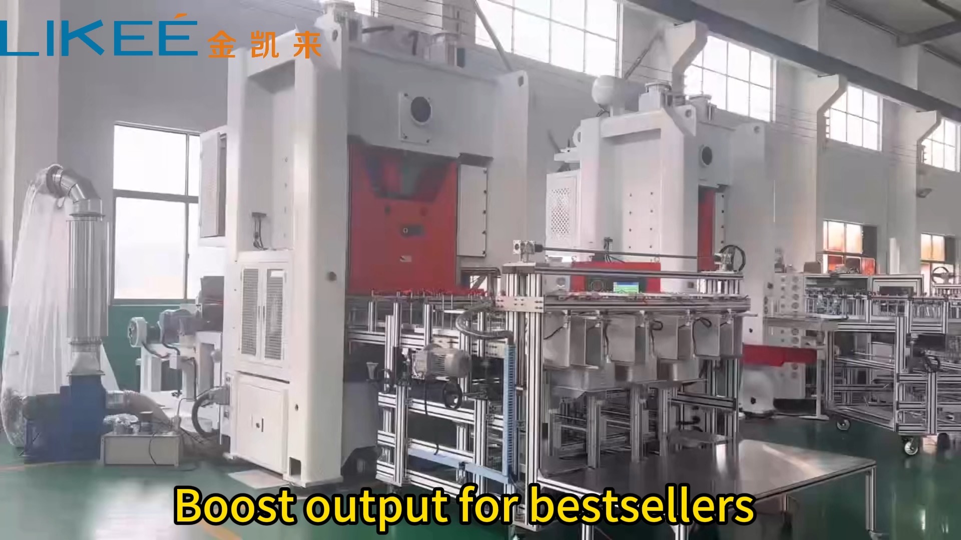 Máquina totalmente automática de 130 toneladas para fabricar envases de papel de aluminio con mecanismo de alimentación de papel de aluminio servoaccionado. 1