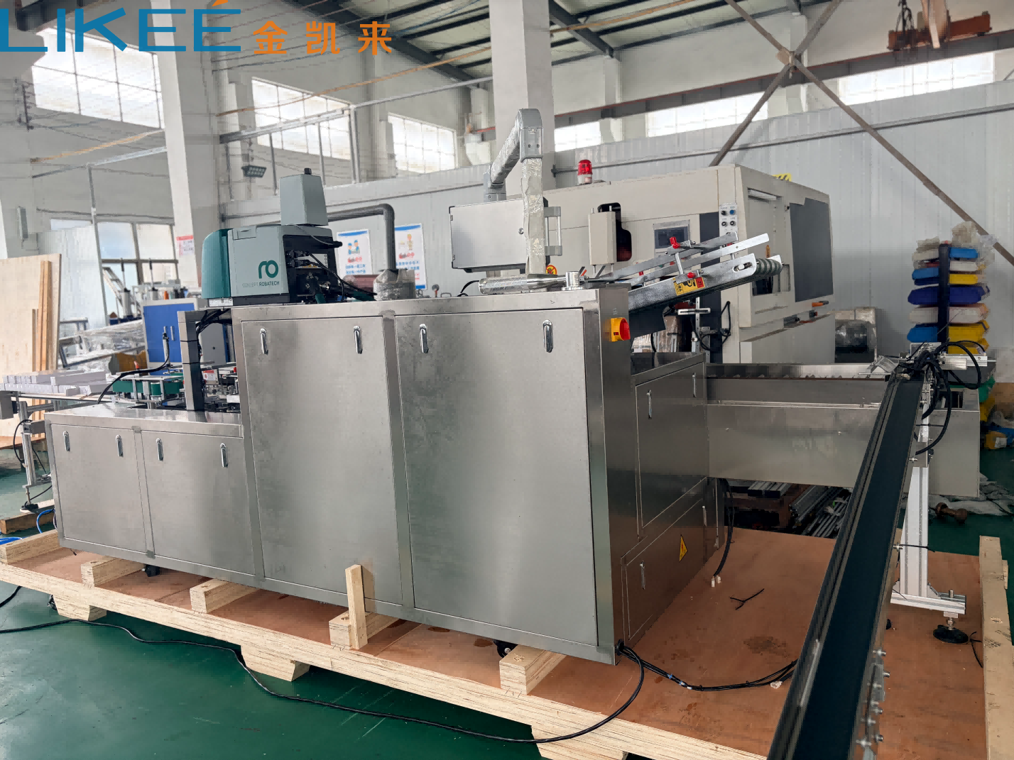 roll packing machine