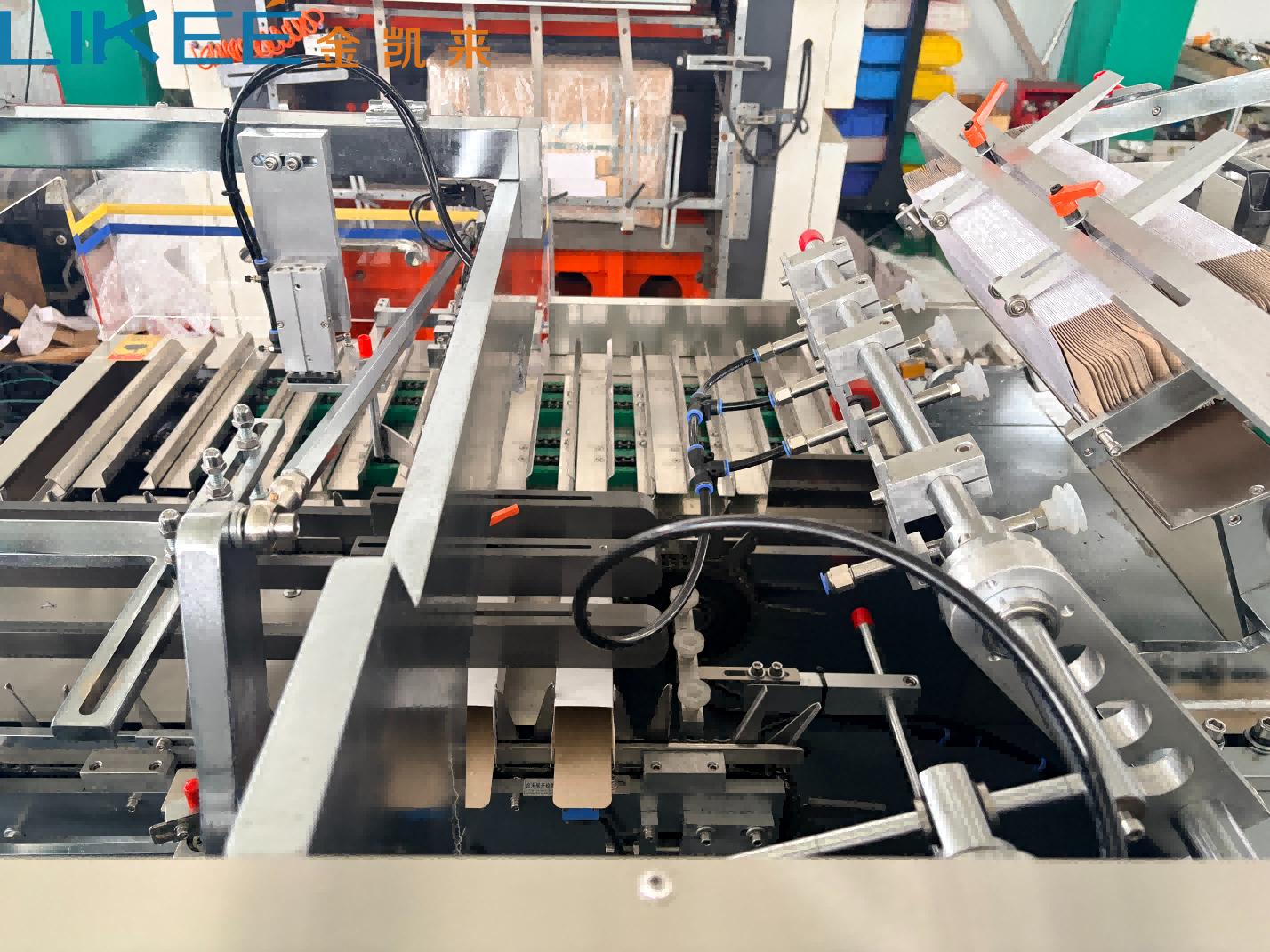 Machine d'emballage de rouleaux de feuille d'aluminium avec contrôle PLC et détection photoélectrique 3