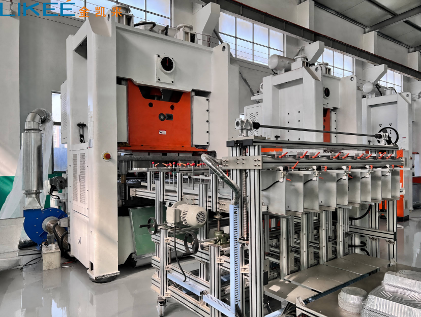 Máquina de alto impacto de 130 toneladas para fabricar envases de papel de aluminio | LK-T130 Línea de prensado eficiente para producción en masa 4