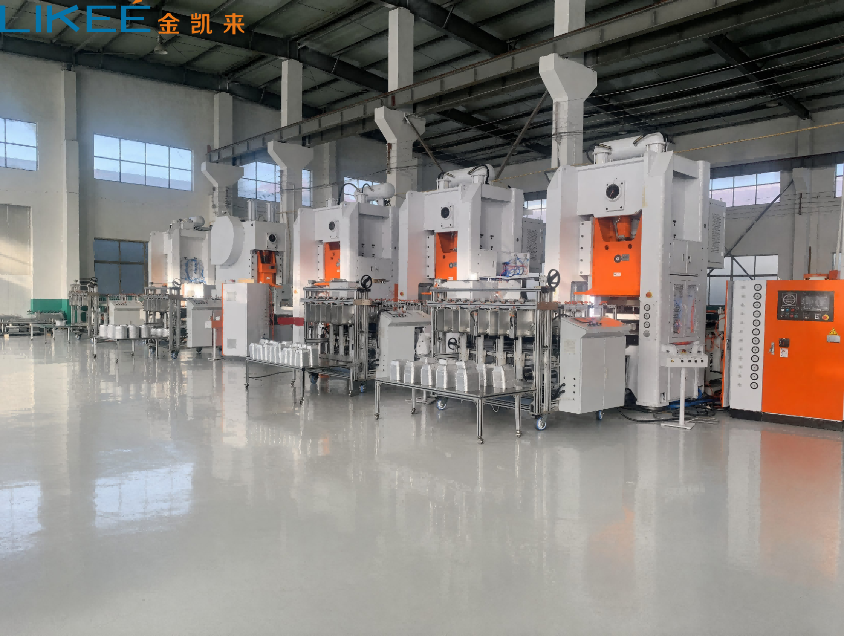 Máquina automática LK-T63 para fabricação de recipientes de alumínio de 63 toneladas | Linha de prensagem de 3 cavidades para bandejas pequenas e médias 7