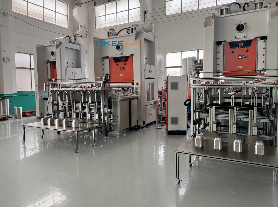 Máquina LK-T130 para envases de papel de aluminio de alta resistencia de 130 toneladas | Línea de prensado de alta capacidad para producción a gran escala 2