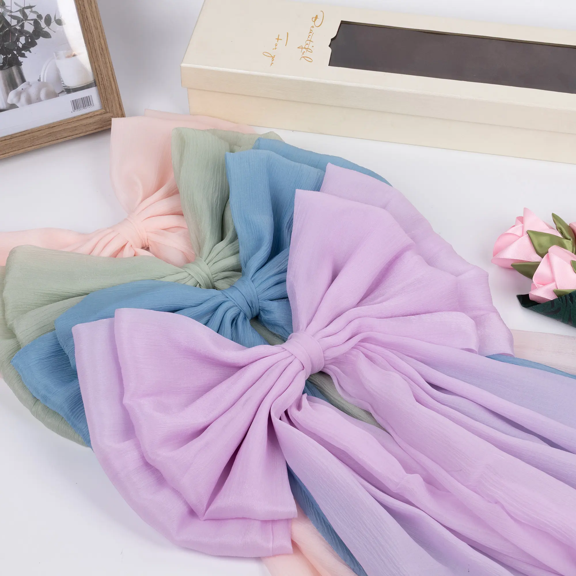 High-qualit Velvet Christmas Bows Company 4