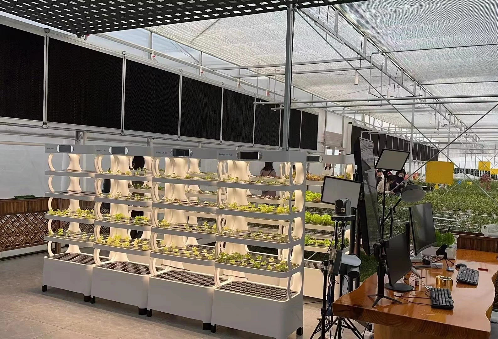 Intelligent Hydroponic Planter S - - Oone 7