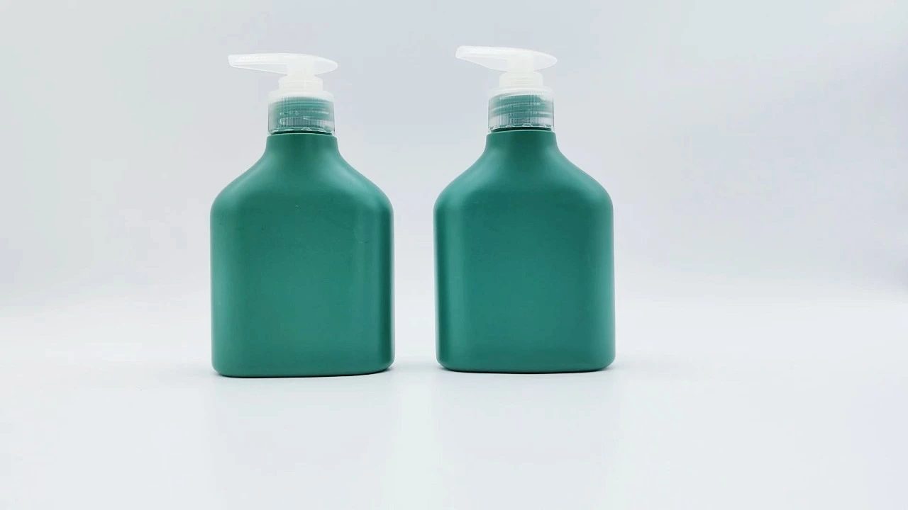 Glamorous 250ml Matte Green PE/PET Shampoo conditioner bottle for Skin care Packaging 1