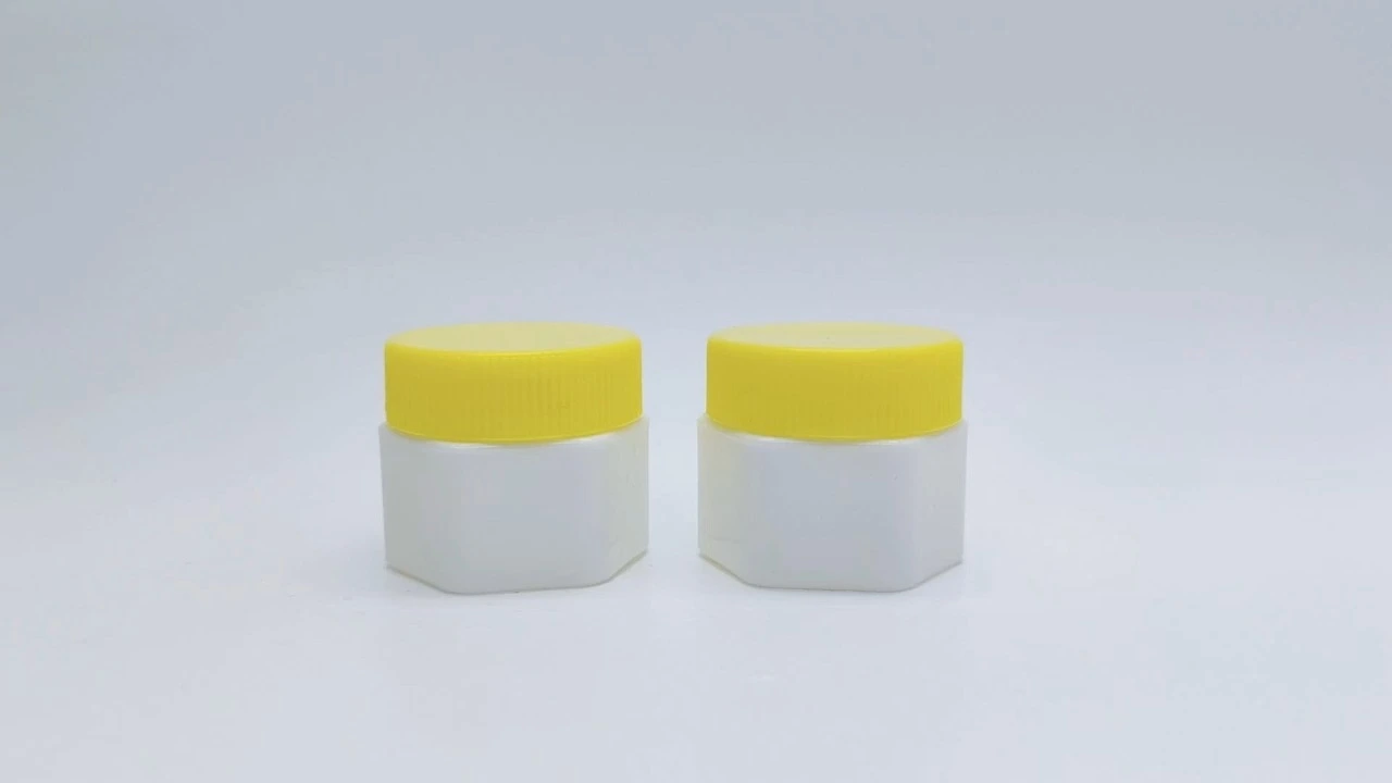 Pot à crème à double paroi en PET blanc glamour de 20 g 1