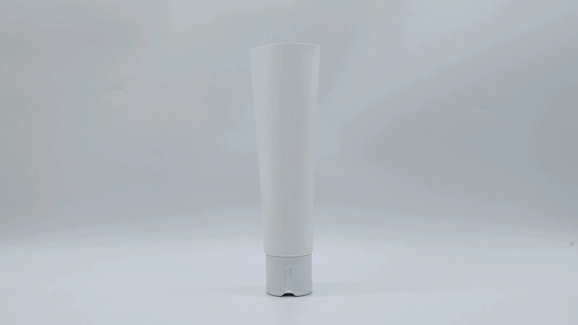 Tubo de plástico vacío para gel de ducha, crema de manos, limpiador facial, logotipo personalizado, tubo de embalaje exprimible 1