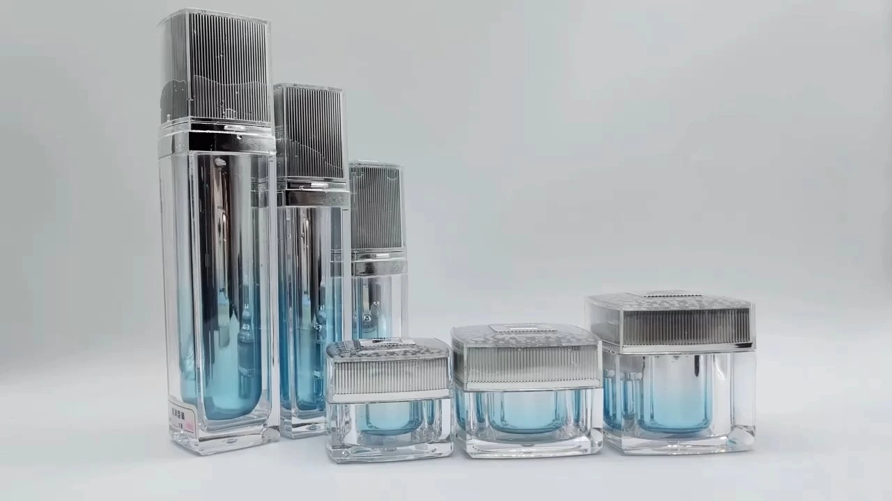Envases cosméticos de plástico PET para lociones, esencias y champús de varios tamaños (100 ml, 50 ml y 30 ml) 1