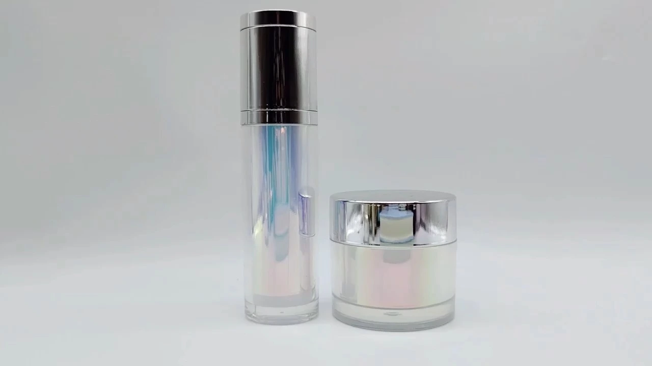 Botellas de PE-PET, PS-PET, espuma de champú, loción de doble pared, tamaño estándar de fábrica, 40 ml, con tapón plateado. 1