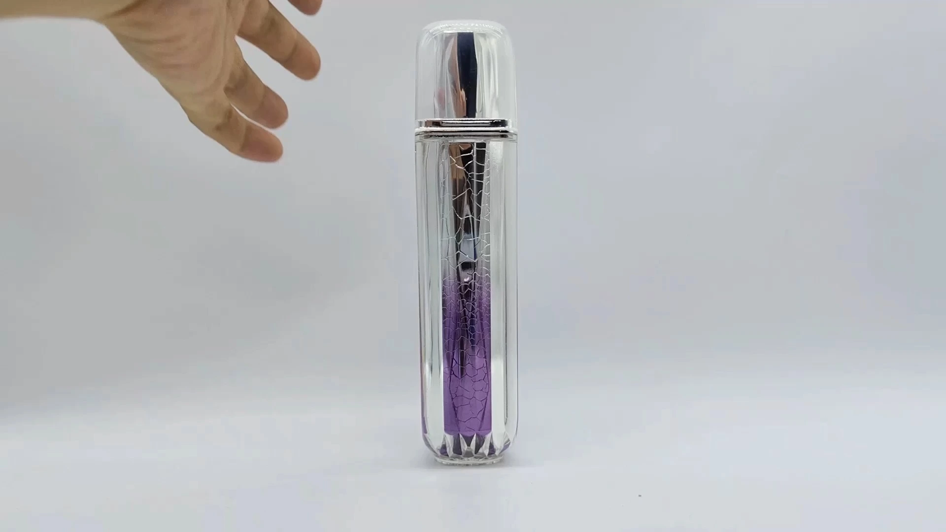 Envase de loción, esencia y champú de 120 ml con diseño degradado morado-plateado de doble pared personalizado, botellas de PE, plástico, PS y PET. 1