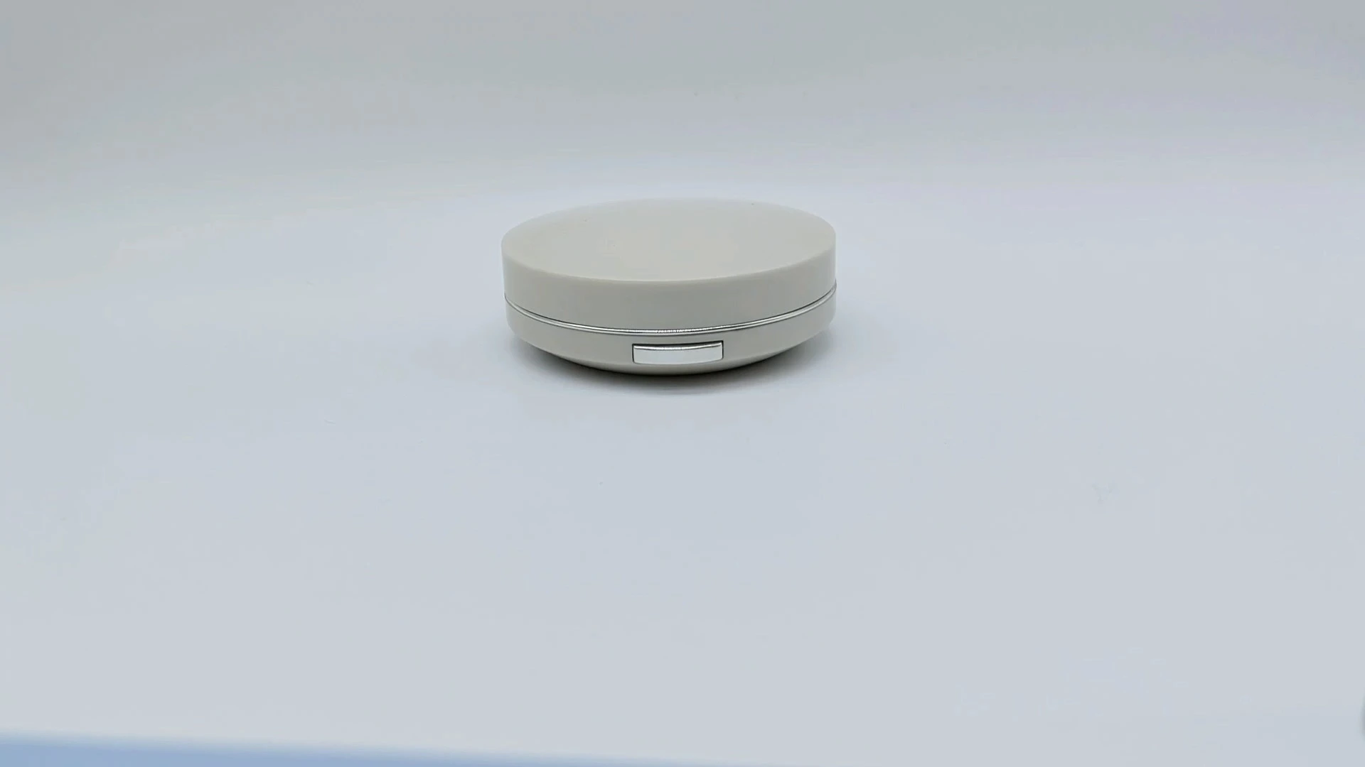 Customized empty cosmetics packaging plastic cushion container round empty bb cream air foundation make-up box 1