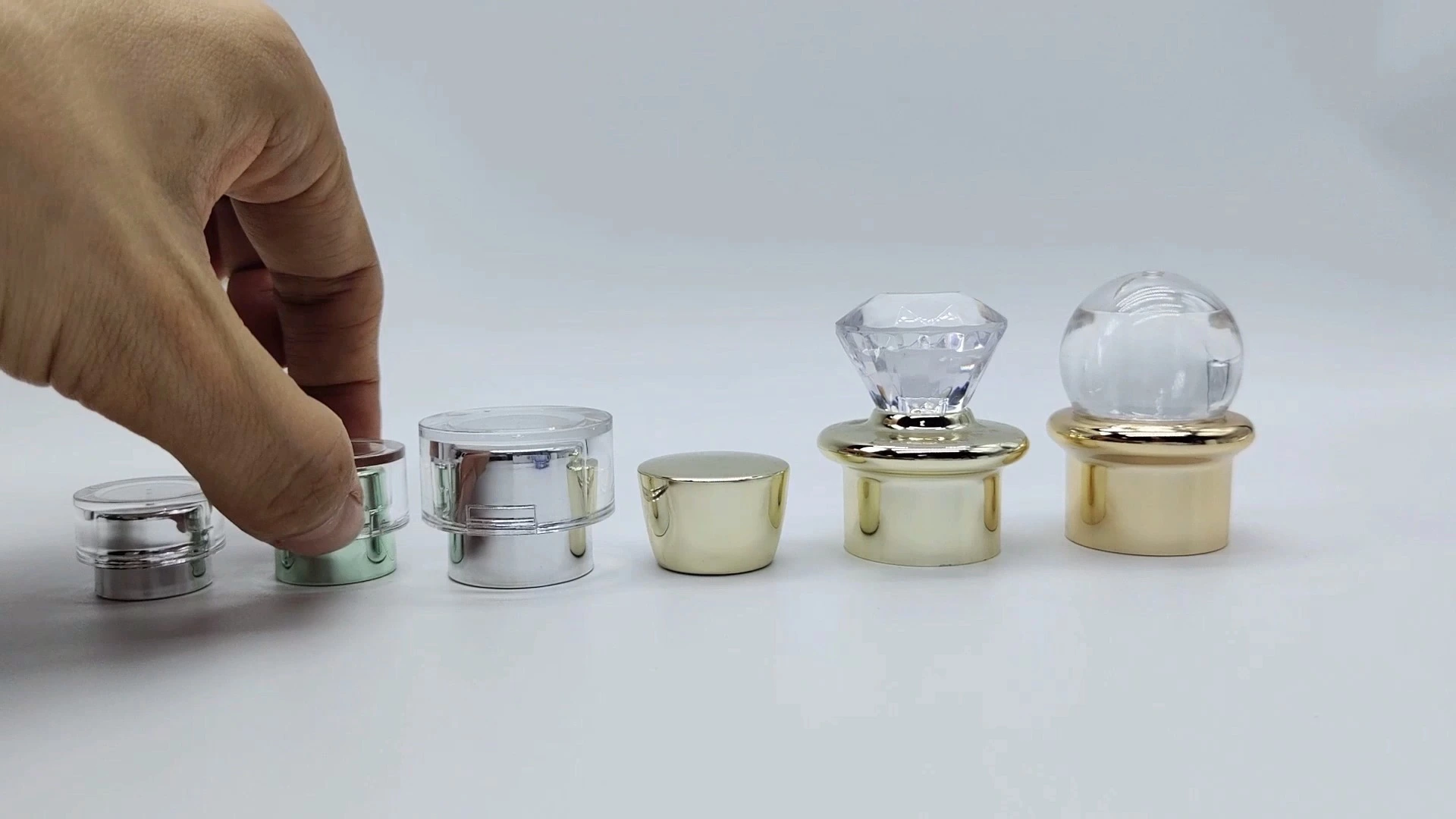 Diamond transparent top shiny transparent perfume bottle cap, with silver or gold, blue diamond bottle cap 1
