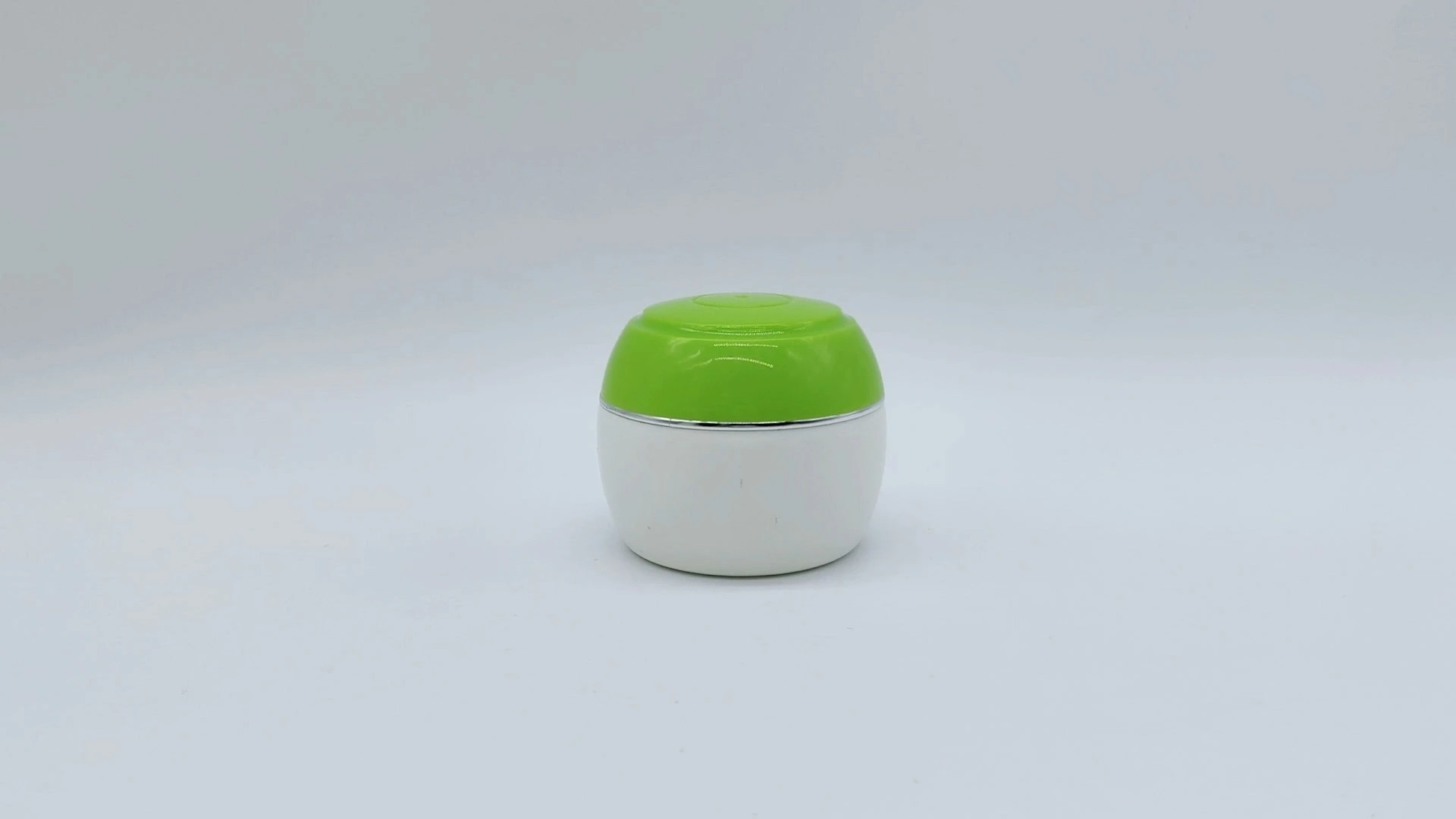 Frasco redondo clásico personalizado de doble pared blanco con tapa verde, de plástico PE de 35 ml, para cremas faciales, cuidado de la piel y manos, envases cosméticos. 1