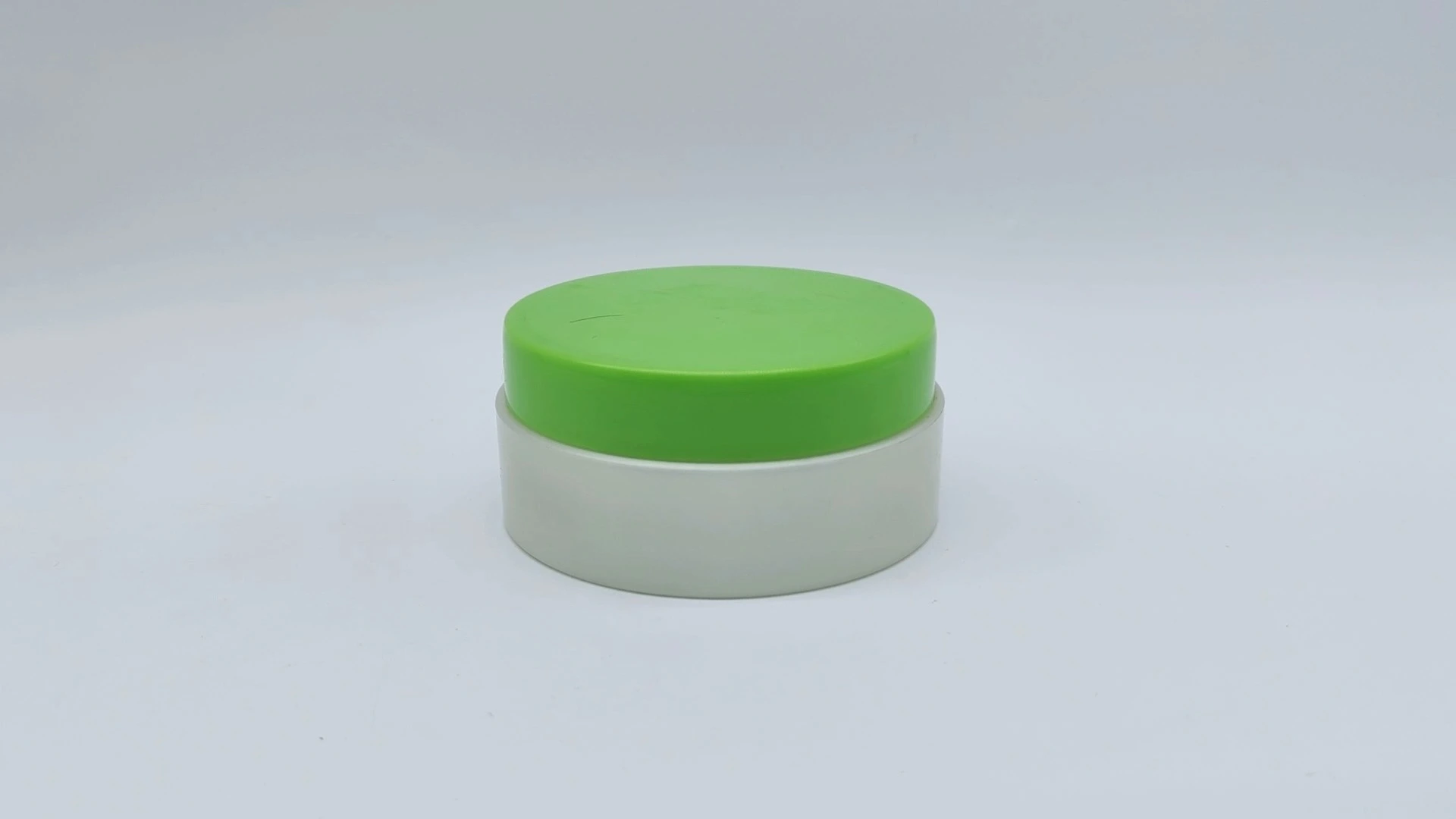 Tarros de plástico PE para crema facial y cuidado de la piel, clásicos, redondos, planos, blancos y verdes, de 70 ml, muy populares y de gran venta. 1