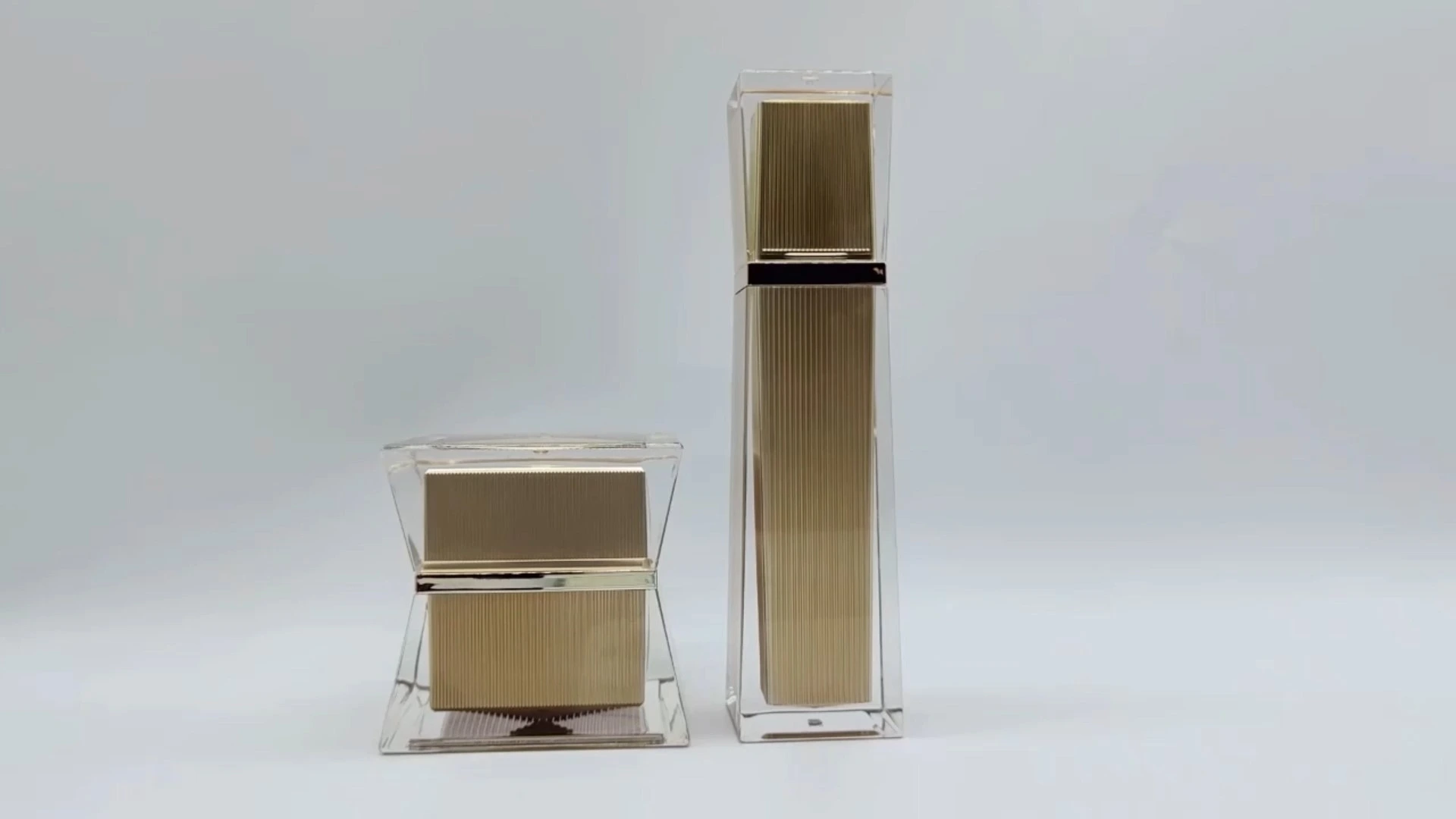 High Class Custom Double Wall Stylish Transparent and Golden Interior 40ml Plastic PE AS Facial Hand Skin Care Cream Container Cosmetic Packaging Jars 1