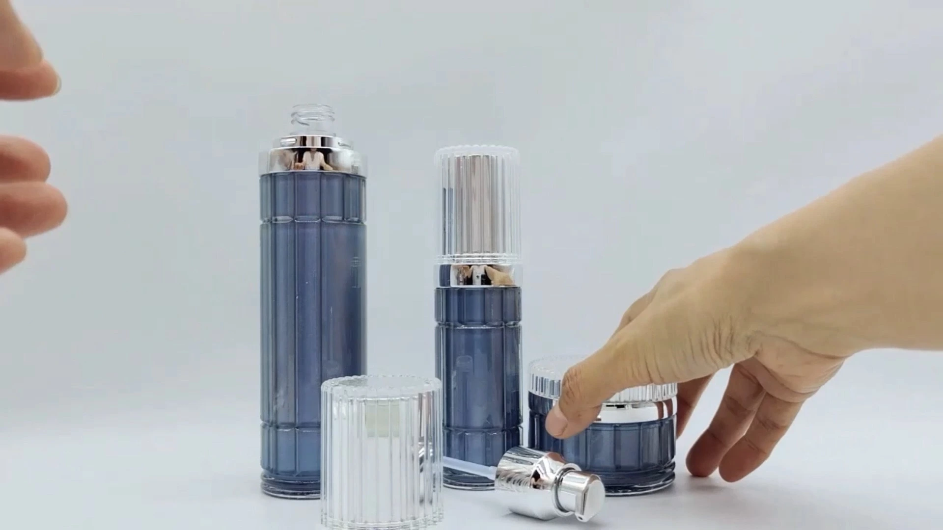 Luxury Custom Double Wall Cylinder Shaped Crystal and Strong Blue 30ml Cream Packaging Jars 1