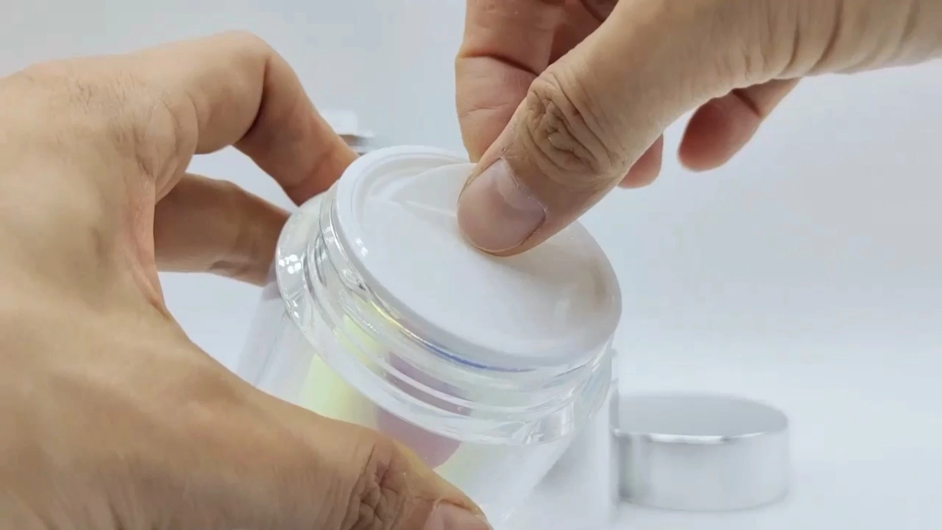 Luxury Custom Attractive Pink Bottle and Silvery Electroplated Capping 45ml Plastic-PE-AS Facial Hand Skin Care Cream Container  Cosmetic Packaging Jars 1