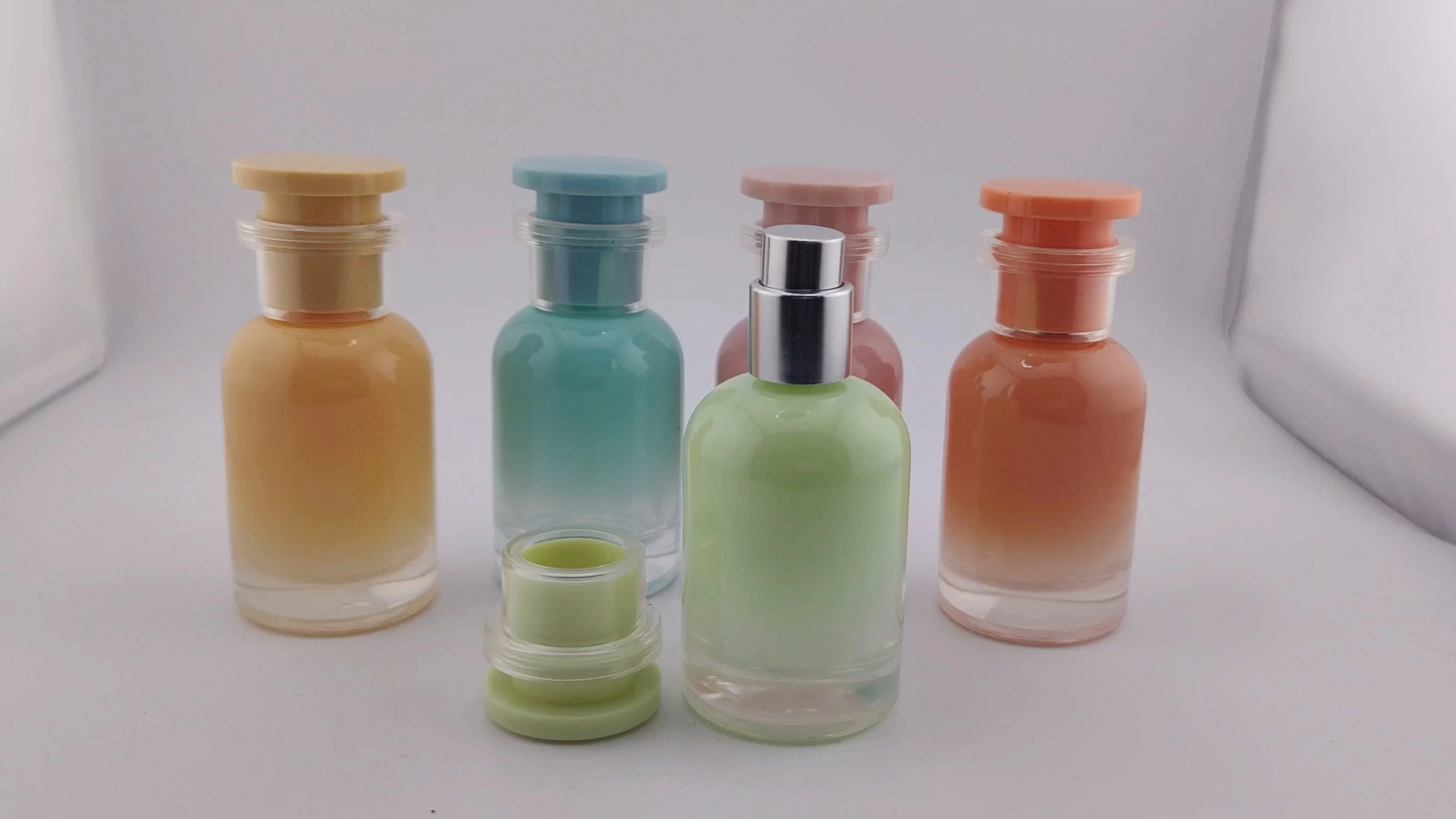 Glamorous New design Gradient perfume bottle Exquisite perfume bottle unique design  empty clear Perfume Bottle 30ml 50ml 100ml cylinder Perfume Bottle 1