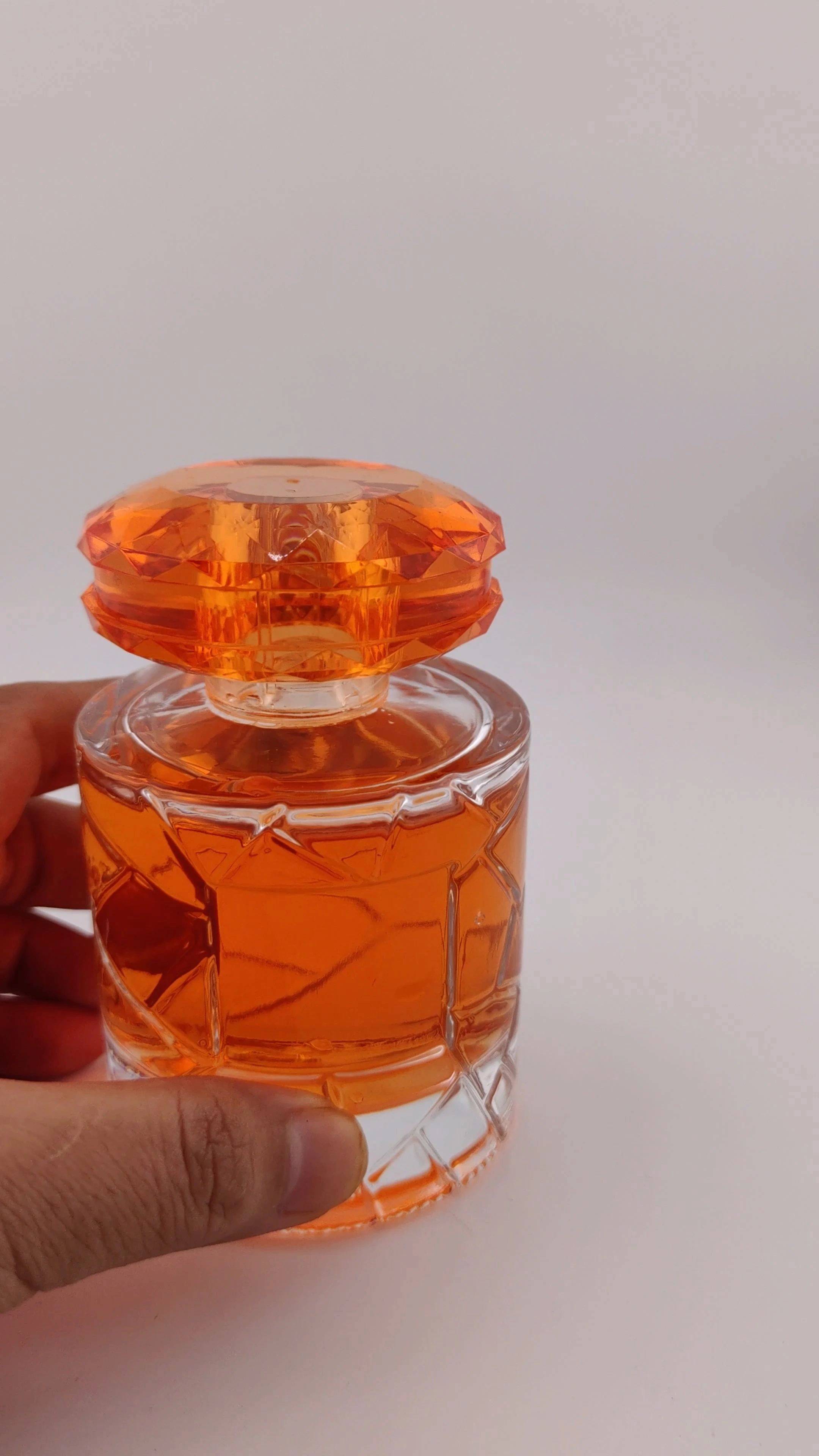New design perfume bottle orange color  Perfume Bottle 30ml 50ml 100ml Spray Glass Bottle Unique Crystal Glass Perfume Empty Bottle Luxury With Box Packaging 1
