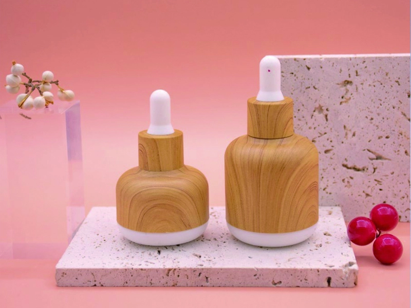 Customized Wooden Effect Serum bottle Oil bottle Essence Bottles with dropper at 15ml 30ml and 50ml 1
