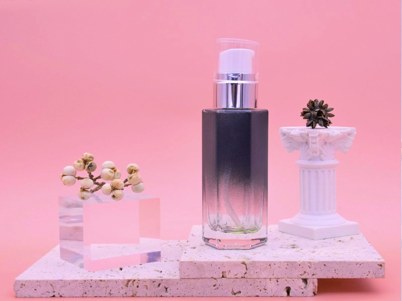 Standard Or Customized Hexagonal Gradient Glass Lotion Bottles With Pump 1